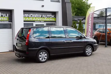 CITROEN C8 2.2 HDi Exclusive Night Black +7 személyes +Friss Műszaki +Vonóhorog +3X-s GARANCIA !!