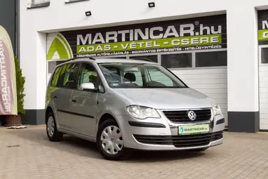 VOLKSWAGEN TOURAN 1.9 PD TDi Conceptline Reflex Silver +1 Tulaj +Vezérlés csere + Full vez Sz.Könyv +3X-s GARANCIA !!