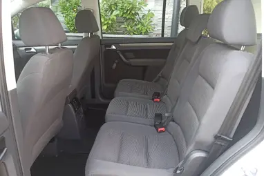 VOLKSWAGEN TOURAN 1.9 PD TDi Conceptline Reflex Silver +1 Tulaj +Vezérlés csere + Full vez Sz.Könyv +3X-s GARANCIA !!