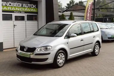 VOLKSWAGEN TOURAN 1.9 PD TDi Conceptline Reflex Silver +1 Tulaj +Vezérlés csere + Full vez Sz.Könyv +3X-s GARANCIA !!