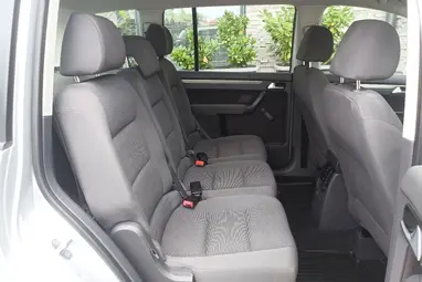 VOLKSWAGEN TOURAN 1.9 PD TDi Conceptline Reflex Silver +1 Tulaj +Vezérlés csere + Full vez Sz.Könyv +3X-s GARANCIA !!