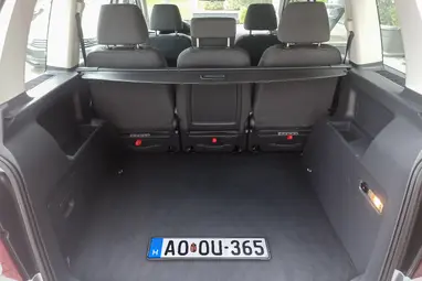VOLKSWAGEN TOURAN 1.9 PD TDi Conceptline Reflex Silver +1 Tulaj +Vezérlés csere + Full vez Sz.Könyv +3X-s GARANCIA !!