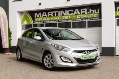 HYUNDAI I30 1.4 CRDi Comfort 2012-es új MODELL!! +1.Tulaj +Keveset futott +Friss Műszaki +3X-s Garancia !!