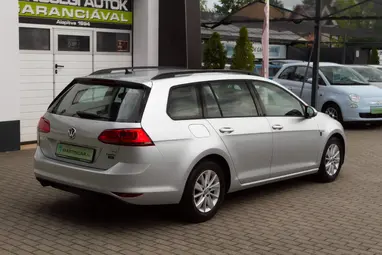 VOLKSWAGEN GOLF VII Variant 1.6 TDI BMT Trendline Reflex Silver +Szép állapot +1.Tulaj +Friss Műszaki +3X-s GARANCIA !!