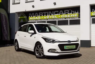 HYUNDAI I20 1.25i HP LED Polar White +1.Tulajdonostól +Vezetett Szervizkönyv +3X-s GARANCIA !!