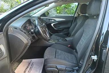 OPEL INSIGNIA Sports Tourer 1.6 CDTI (Automata) Onyxschwarz Metallic +Vezérlés csere +Keveset futott +3X-s GARANCIA !!