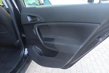 OPEL INSIGNIA Sports Tourer 1.6 CDTI (Automata) Onyxschwarz Metallic +Vezérlés csere +Keveset futott +3X-s GARANCIA !!