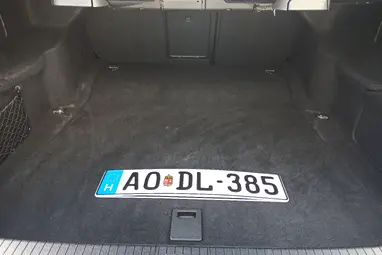 MERCEDES-BENZ E 500 4Matic BlueEFFICIENCY Avantgarde (Automata) Black Metallic +Újszerű +Friss Nagyszervíz +2.Tulaj +3X-s GARANCIA !!