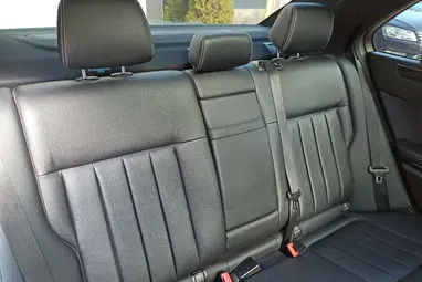 MERCEDES-BENZ E 500 4Matic BlueEFFICIENCY Avantgarde (Automata) Black Metallic +Újszerű +Friss Nagyszervíz +2.Tulaj +3X-s GARANCIA !!