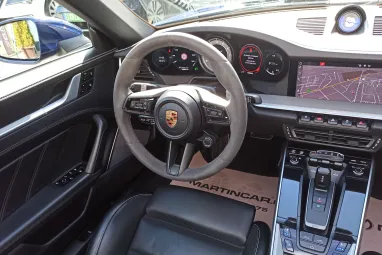 PORSCHE 911 Cabrio Turbo S PDK Gentian Blue Metallic AKRAPOVIC ++ Azonnal elvihető ++