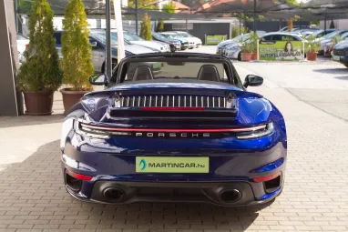 PORSCHE 911 Cabrio Turbo S PDK Gentian Blue Metallic AKRAPOVIC ++ Azonnal elvihető ++