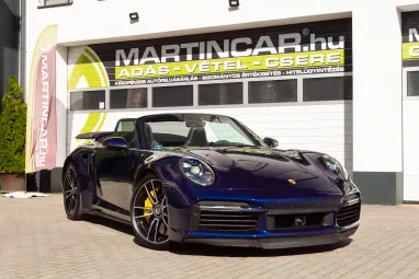 PORSCHE 911 Cabrio Turbo S PDK Gentian Blue Metallic AKRAPOVIC ++ Azonnal elvihető ++