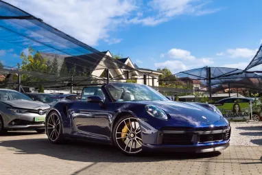 PORSCHE 911 Cabrio Turbo S PDK Gentian Blue Metallic AKRAPOVIC ++ Azonnal elvihető ++