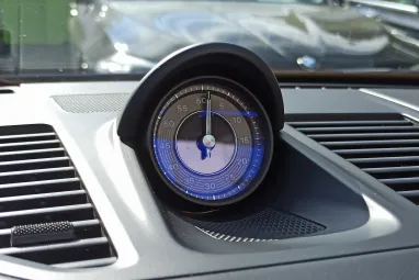 PORSCHE 911 Cabrio Turbo S PDK Gentian Blue Metallic AKRAPOVIC ++ Azonnal elvihető ++