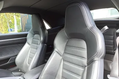 PORSCHE 911 Cabrio Turbo S PDK Gentian Blue Metallic AKRAPOVIC ++ Azonnal elvihető ++