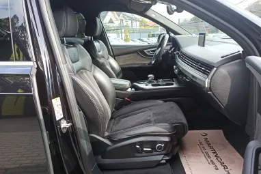 AUDI Q7 50 TDI quattro Tiptronic ic S-Line Orca Black Metallic +1.Tulajdonos +Eredeti Magyar Autó+Végig Vez. Szervizkönyv +3X-s GARANCIA !!