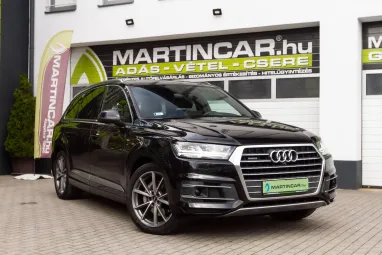 AUDI Q7 50 TDI quattro Tiptronic ic S-Line Orca Black Metallic +1.Tulajdonos +Eredeti Magyar Autó+Végig Vez. Szervizkönyv +3X-s GARANCIA !!