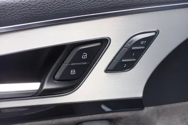 AUDI Q7 50 TDI quattro Tiptronic ic S-Line Orca Black Metallic +1.Tulajdonos +Eredeti Magyar Autó+Végig Vez. Szervizkönyv +3X-s GARANCIA !!