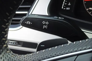 AUDI Q7 50 TDI quattro Tiptronic ic S-Line Orca Black Metallic +1.Tulajdonos +Eredeti Magyar Autó+Végig Vez. Szervizkönyv +3X-s GARANCIA !!