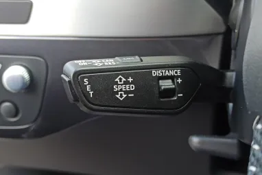 AUDI Q7 50 TDI quattro Tiptronic ic S-Line Orca Black Metallic +1.Tulajdonos +Eredeti Magyar Autó+Végig Vez. Szervizkönyv +3X-s GARANCIA !!