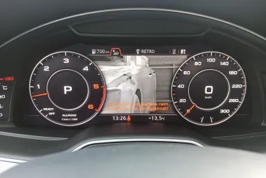 AUDI Q7 50 TDI quattro Tiptronic ic S-Line Orca Black Metallic +1.Tulajdonos +Eredeti Magyar Autó+Végig Vez. Szervizkönyv +3X-s GARANCIA !!