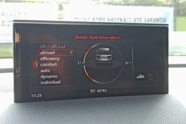 AUDI Q7 50 TDI quattro Tiptronic ic S-Line Orca Black Metallic +1.Tulajdonos +Eredeti Magyar Autó+Végig Vez. Szervizkönyv +3X-s GARANCIA !!