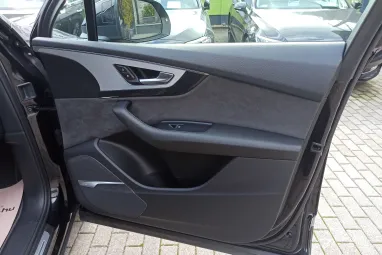 AUDI Q7 50 TDI quattro Tiptronic ic S-Line Orca Black Metallic +1.Tulajdonos +Eredeti Magyar Autó+Végig Vez. Szervizkönyv +3X-s GARANCIA !!