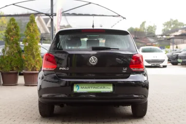 VOLKSWAGEN POLO V 1.4 85 Comfortline Deep Black Pearl Metallic +1.Tulajdonos +Friss Műszaki +3X-s GARANCIA !!