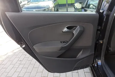 VOLKSWAGEN POLO V 1.4 85 Comfortline Deep Black Pearl Metallic +1.Tulajdonos +Friss Műszaki +3X-s GARANCIA !!