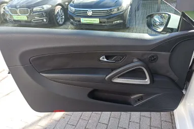 VOLKSWAGEN SCIROCCO 2.0 CR TDI Candy White Mettalic+ Szervizelt Állapotban+3X-s GARANCIA !!