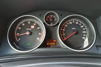 OPEL ZAFIRA B 1.6 Enjoy Lichtsilber Metallic +Első Tulajdonostól +Friss Műszaki +3X-s GARANCIA !!