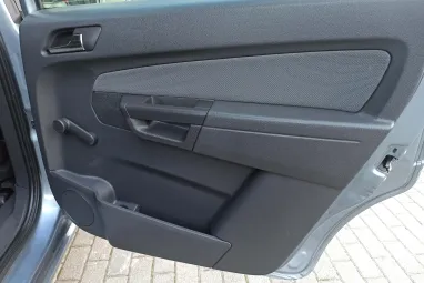 OPEL ZAFIRA B 1.6 Enjoy Lichtsilber Metallic +Első Tulajdonostól +Friss Műszaki +3X-s GARANCIA !!