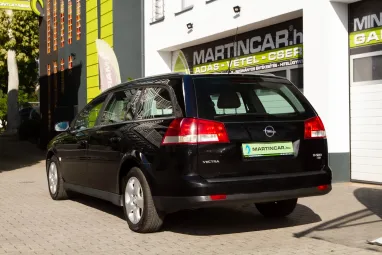 OPEL VECTRA C Caravan 1.9 CDTI Cosmo Sapphire Black Metallic +Light Beige Leather +3X-s GARANCIA !!