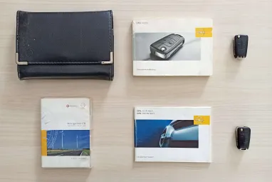 OPEL VECTRA C Caravan 1.9 CDTI Cosmo Sapphire Black Metallic +Light Beige Leather +3X-s GARANCIA !!