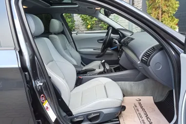 BMW 118i Sparkling Graphite Metallic +Nagyon Menő +3X-s GARANCIA !!