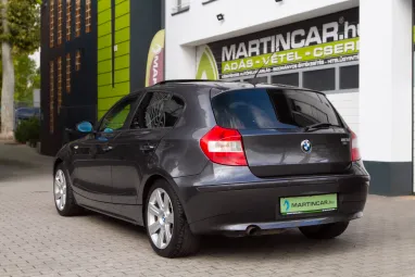 BMW 118i Sparkling Graphite Metallic +Nagyon Menő +3X-s GARANCIA !!