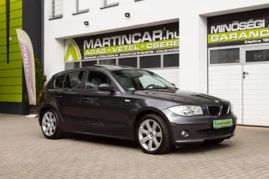 BMW 118i Sparkling Graphite Metallic +Nagyon Menő +3X-s GARANCIA !!