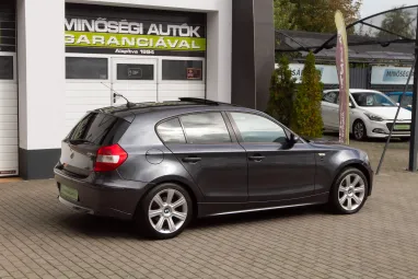 BMW 118i Sparkling Graphite Metallic +Nagyon Menő +3X-s GARANCIA !!
