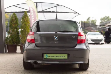 BMW 118i Sparkling Graphite Metallic +Nagyon Menő +3X-s GARANCIA !!