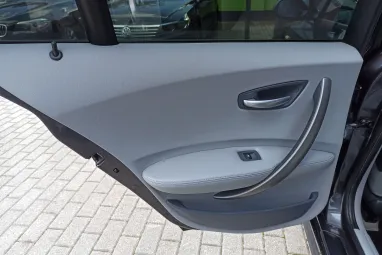 BMW 118i Sparkling Graphite Metallic +Nagyon Menő +3X-s GARANCIA !!