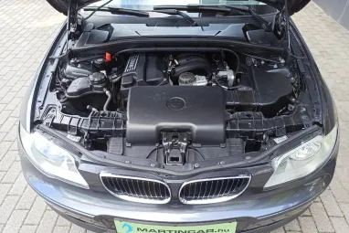 BMW 118i Sparkling Graphite Metallic +Nagyon Menő +3X-s GARANCIA !!