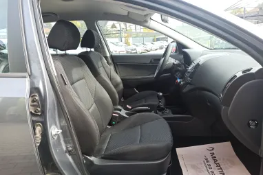 HYUNDAI I30 1.4 DOHC Comfort Steel Gray Metallic +1.Tulaj +Friss Műszaki +Keveset futott +Végig Vez.Szervizkönyv +3X-s GARANCIA !!