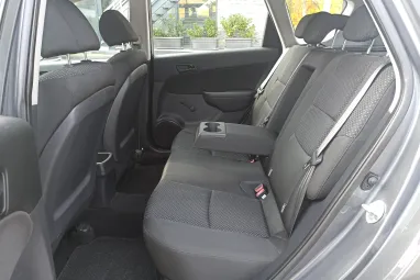 HYUNDAI I30 1.4 DOHC Comfort Steel Gray Metallic +1.Tulaj +Friss Műszaki +Keveset futott +Végig Vez.Szervizkönyv +3X-s GARANCIA !!