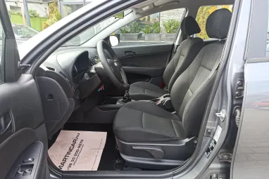 HYUNDAI I30 1.4 DOHC Comfort Steel Gray Metallic +1.Tulaj +Friss Műszaki +Keveset futott +Végig Vez.Szervizkönyv +3X-s GARANCIA !!