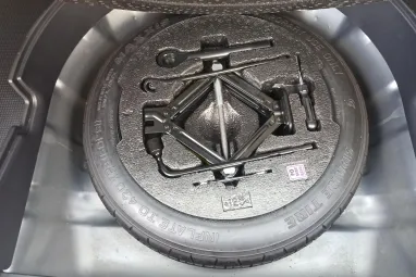 HYUNDAI I30 1.4 DOHC Comfort Steel Gray Metallic +1.Tulaj +Friss Műszaki +Keveset futott +Végig Vez.Szervizkönyv +3X-s GARANCIA !!