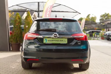 OPEL INSIGNIA Sports Tourer 2.0 CDTI Edition (Automata) Business Smaragd Grün Metallic+ Mo.-i 1.Tulaj+ Vez.Szervizkönyv +3X-s GARANCIA !!