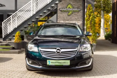 OPEL INSIGNIA Sports Tourer 2.0 CDTI Edition (Automata) Business Smaragd Grün Metallic+ Mo.-i 1.Tulaj+ Vez.Szervizkönyv +3X-s GARANCIA !!