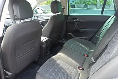 OPEL INSIGNIA Sports Tourer 2.0 CDTI Edition (Automata) Business Smaragd Grün Metallic+ Mo.-i 1.Tulaj+ Vez.Szervizkönyv +3X-s GARANCIA !!