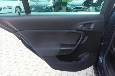 OPEL INSIGNIA Sports Tourer 2.0 CDTI Edition (Automata) Business Smaragd Grün Metallic+ Mo.-i 1.Tulaj+ Vez.Szervizkönyv +3X-s GARANCIA !!