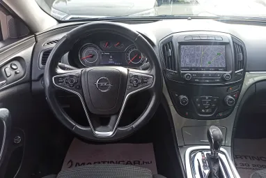 OPEL INSIGNIA Sports Tourer 2.0 CDTI Edition (Automata) Business Smaragd Grün Metallic+ Mo.-i 1.Tulaj+ Vez.Szervizkönyv +3X-s GARANCIA !!